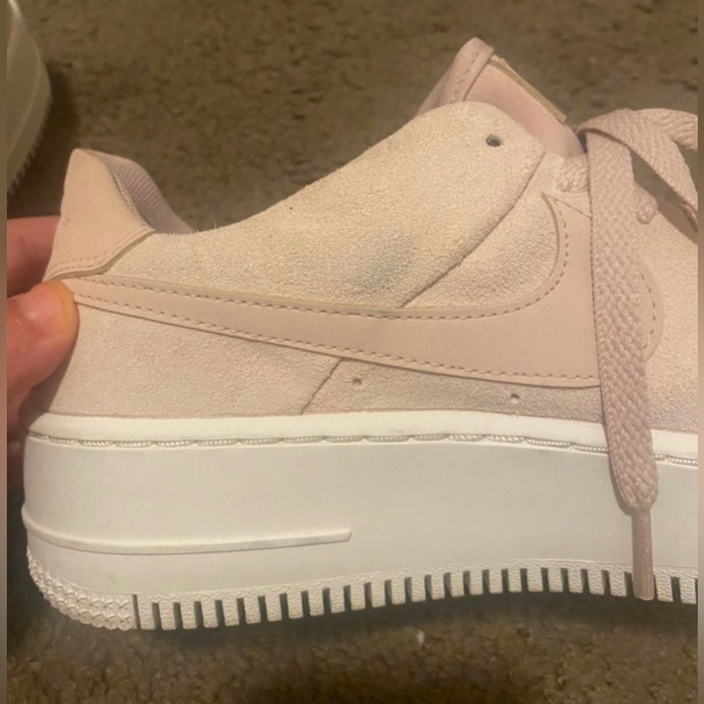 Nike Air Force 1 - Picture 4 of 6